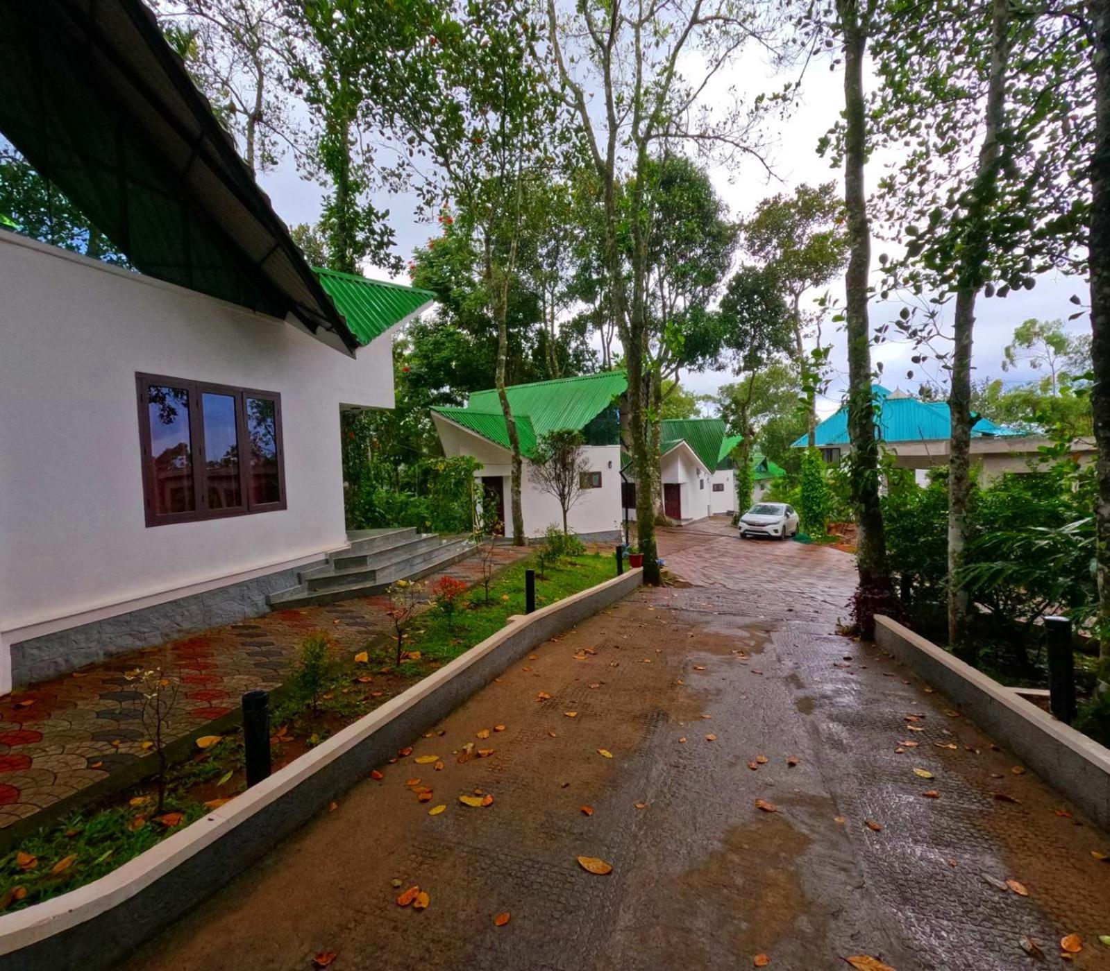 Misty Lake Resorts, Munnar Extérieur photo